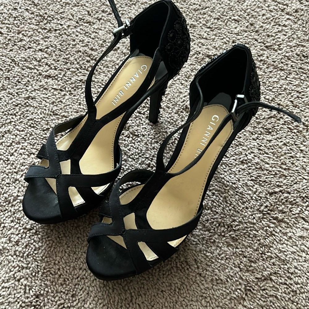Gianni Bini heels